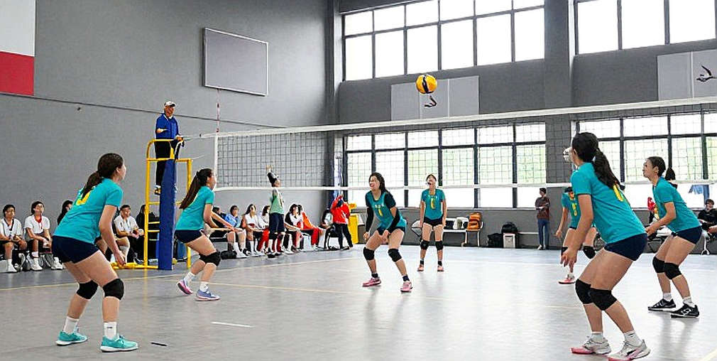 Tennessee gõ cửa nhóm đỉnh cao, Penn State mất suất Power 10: Tuần 3 của NCAA kể câu chuyện gì?